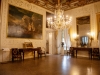 Italien, Genua, 14.05.2025Der Palazzo Reale (Koenigspalast), der im 17. Jahrhundert von der Familie Balbi nach den Entwuerfen von Pier Francesco Cantone erbaut wurde. Da es in Genua kein Schloss gab kaufte der Koenig von Sardinien, Carlo Felice I., den Palast, der von seiner Groeße her den koeniglichen Anspruechen genuegte.Foto: der Battle Room, Raeume wie der Schlachtraum dienten im Wesentlichen der Repraesentation, d. h. der Zurschaustellung der besten Kunstsammlungen und Einrichtungsgegenstaende[Copyright by: Sepp Spiegl, Tel.: 0228 9483026, Fax.: 0228 9483027 {53129 Bonn, Moselweg 32, Deutsche Bank-Bonn, IBAN: DE66 3807 0059 0314 9671 01, BIC.: DEUTDEDK380]