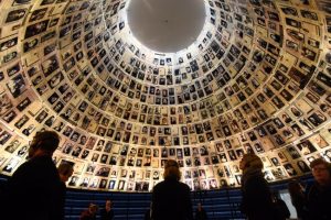 Nie wieder – das Unfassbare Gesellschaft