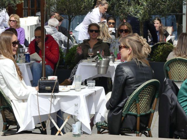 Mittagspause am Vondel-Park