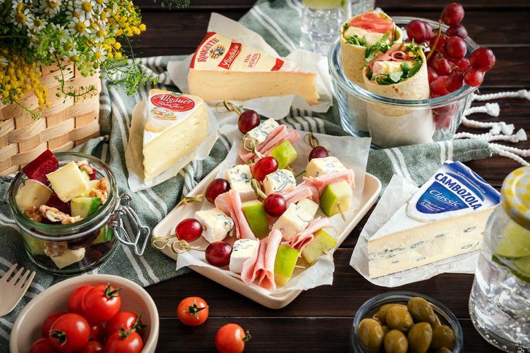 Genussvolles Sommerabend-Picknick