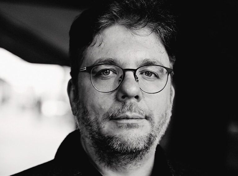 Steffen Weinert: Eisfeld – Dunkle Enthüllungen