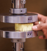 Hybridschaum schützt zehnmal besser bei Unfällen