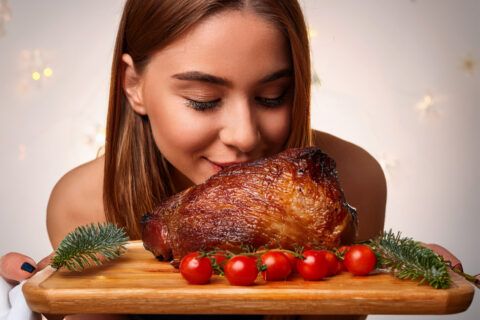 Deutsche Redwendung: Den Braten riechen