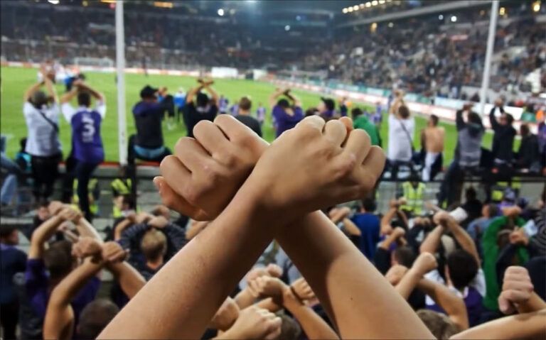 Kriminelle Vereinigung von sog. Ultra-Fans eines Fußballvereins Kriminelle Vereinigung von sog. Ultra-Fans eines Fußballvereins