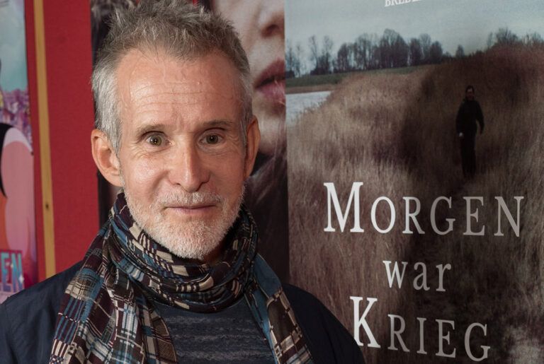 Ulrich Matthes zeigt Haltung Ulrich Matthes zeigt Haltung